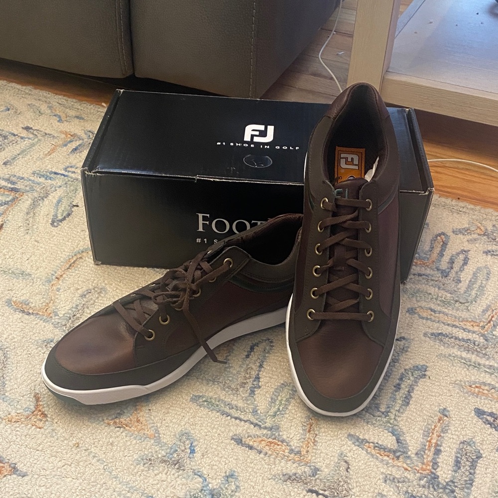 FootJoy Men's Dark Brown Golf Shoes